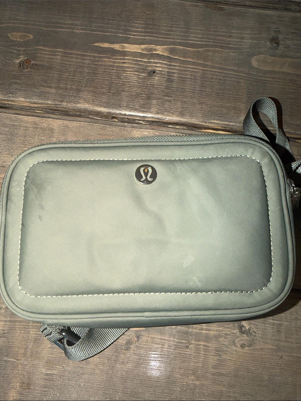 Lululemon Athletica Olive Green Camera Crossbody Bag - Picture 2 of 12